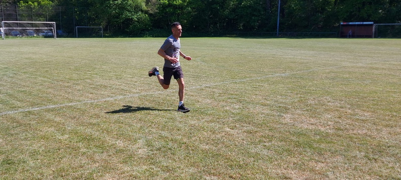 2025-05-10 22-45-56 2